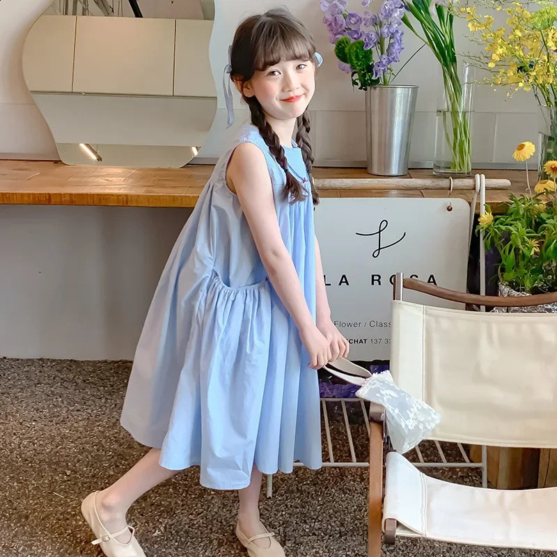 Arrival Sweet Girls Dress For Summer 2 3 4 5 6 7 8 9 10 11 12 Year Sleeveless Solid Color Blue Child Dresses With Pockets 250408