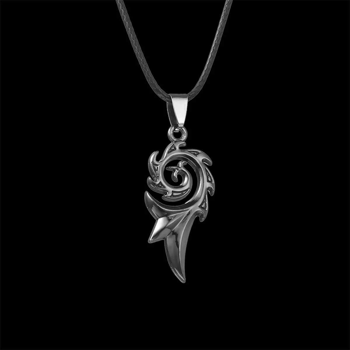 Creative Stainless Steel Flame Shaped Pendant Necklace For Women Men Punk Vintage Black Color Flame Choker Charm Jewelry GiftsC250407