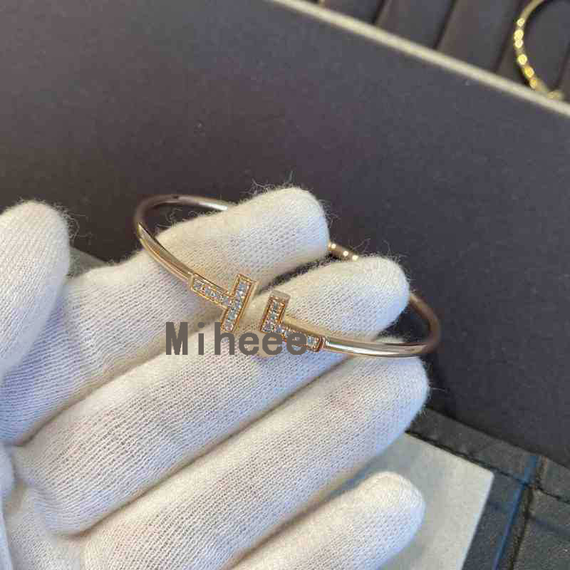 Brand Bangles Designer Double T Bracelet Women S925 Silver Charm Bracelet Trend Fashion Studded With Diamond High Quality Bracelets Boutique Gift Jewelry Good Nice