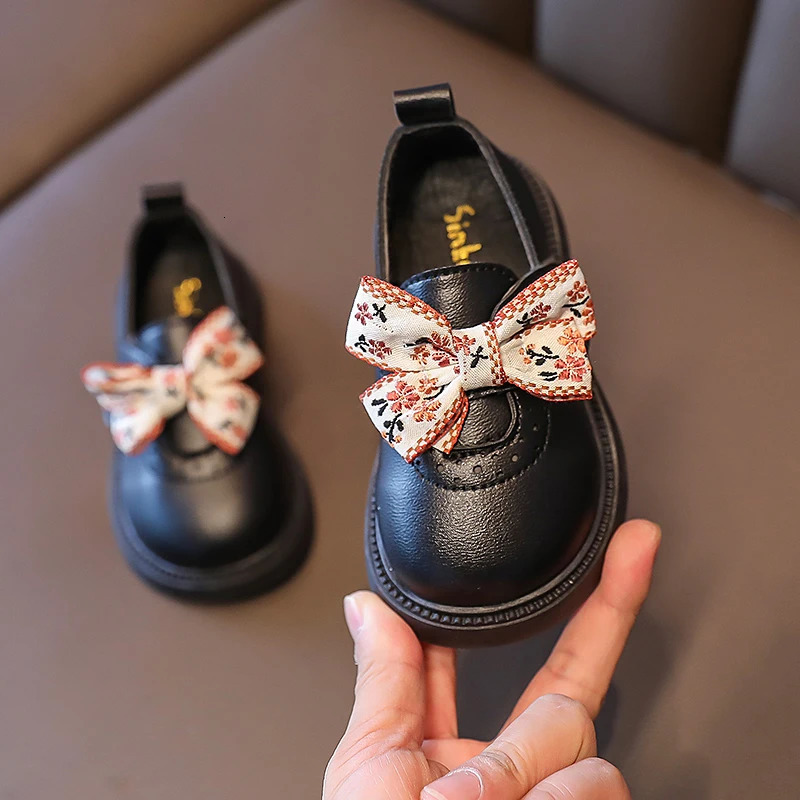 Spring Childrens Leather Shoes Embroidery Bowknot Kids Mary Jane Shoes Causal School Thick Bottom Girls Princess Single Shoes 250407