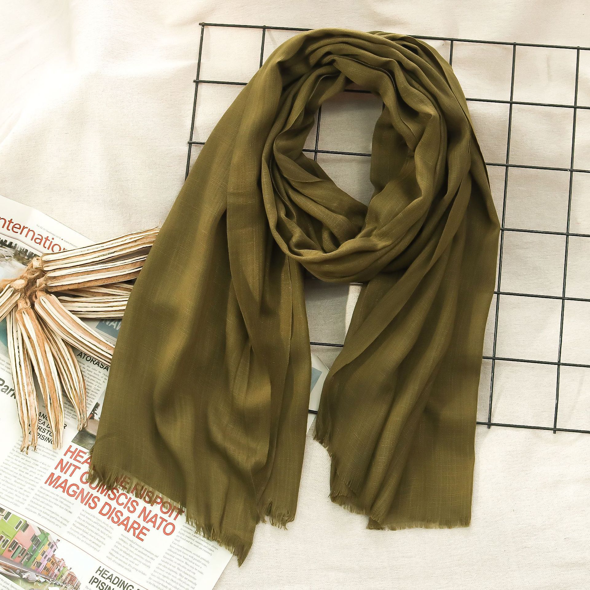 K334 Factory direct sale solid color bamboo cotton scarf autumn and winter new style two ends with tassels solid color medium long scarf ladies shawl