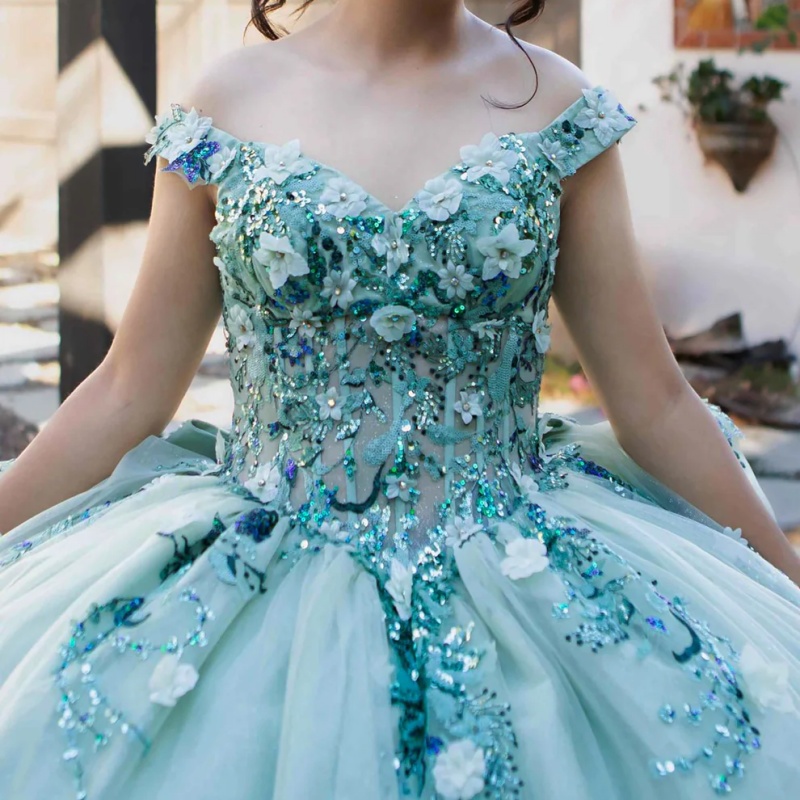 Mint Green Quinceanera Dresses Off Shoulder Ball Gown Sweet 16 Dress Sequin Applique Lace Beads Bow Tull Birthday Party Vestidos 15 De Anos