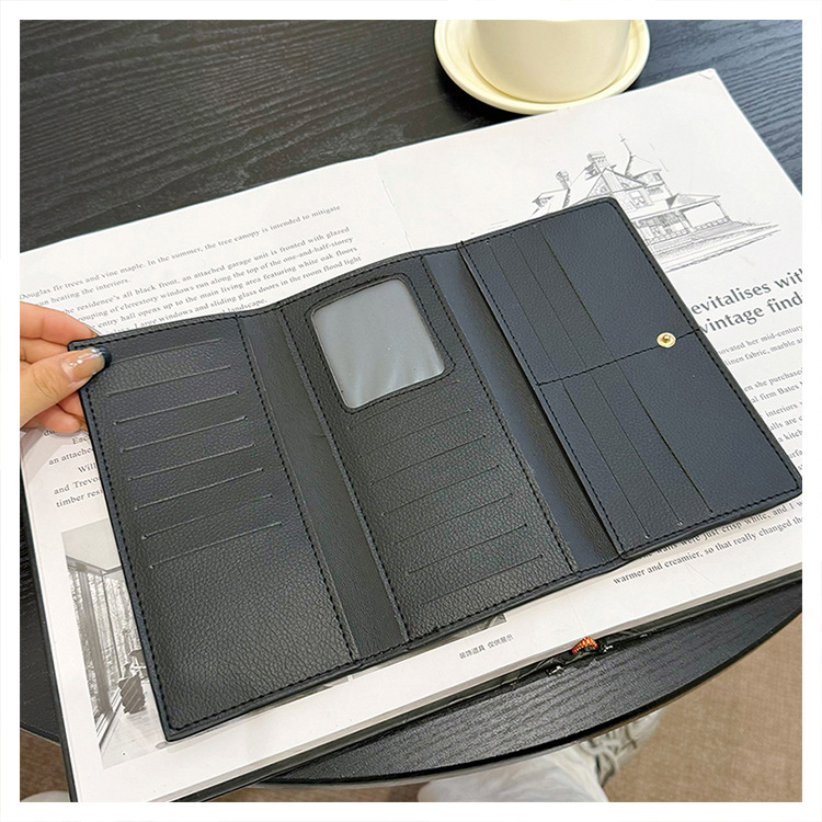 2025 Wallet splicing large three-fold multi-card slot, light trendy European and American fashion cross-border high-level sense multi-functional leath