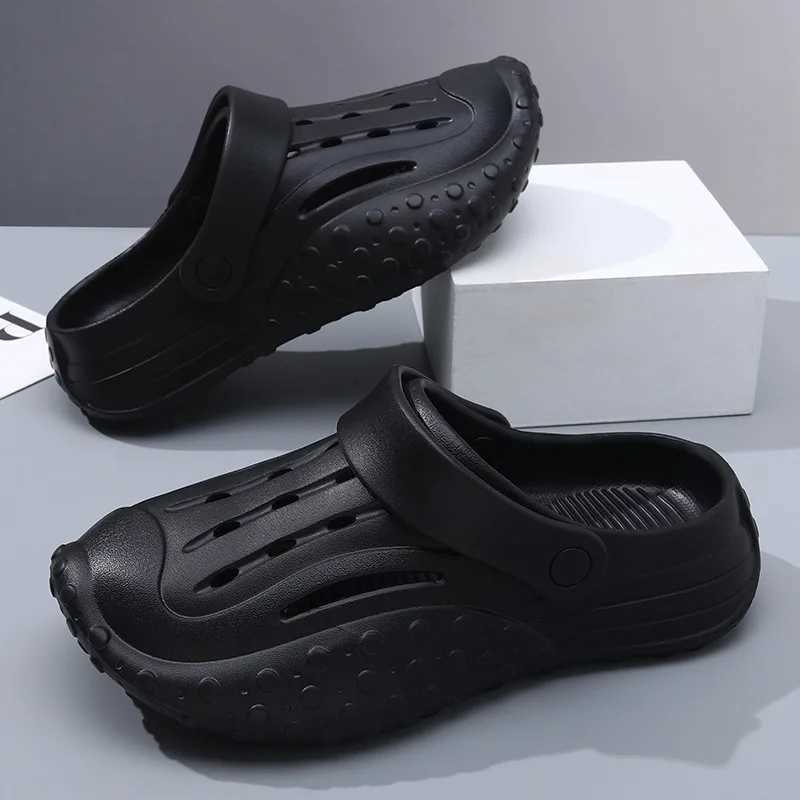 New Arrival Comwarm Mens Summer Hole Sliding Block Fashionable Breathable Hollow Sandals Mens Fashion Sports Shoes Sandals Outdoor Lightweight Beach S