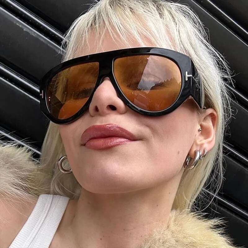 New Vintage Woman Oval Shape Sunglasses Brand Designer Sun Glasses Trendy Street Shoot Shades Eyewear UV400 Gafas De Sol