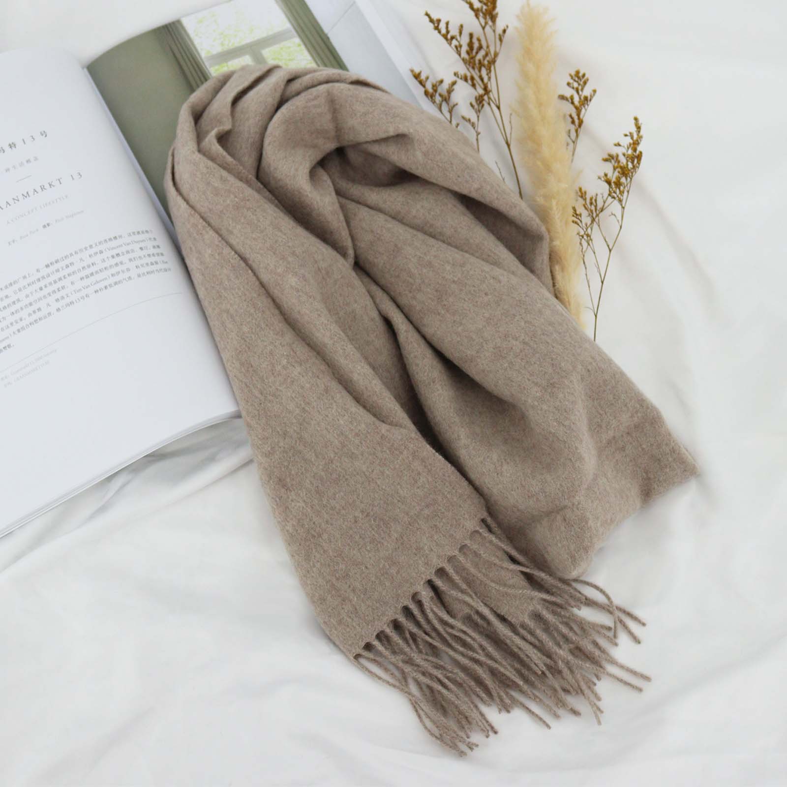 K333 Cross-border solid color 100% wool scarf for women autumn and winter high-end versatile winter thickened neck scarf men's shawl wholesale