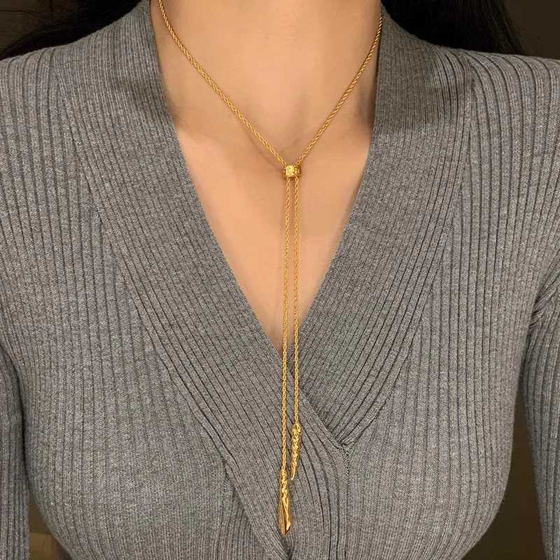 French Long Drawable Fried Dough Twists Necklace for Womne Niche High-end Fashion Banquet Vintage Pendant Sweater ChainC250407