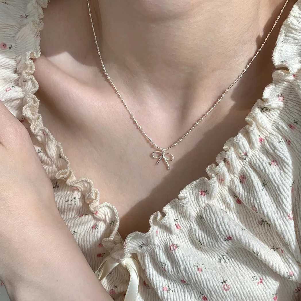 Creative Alloy Bowknot Necklace for WomenC250407