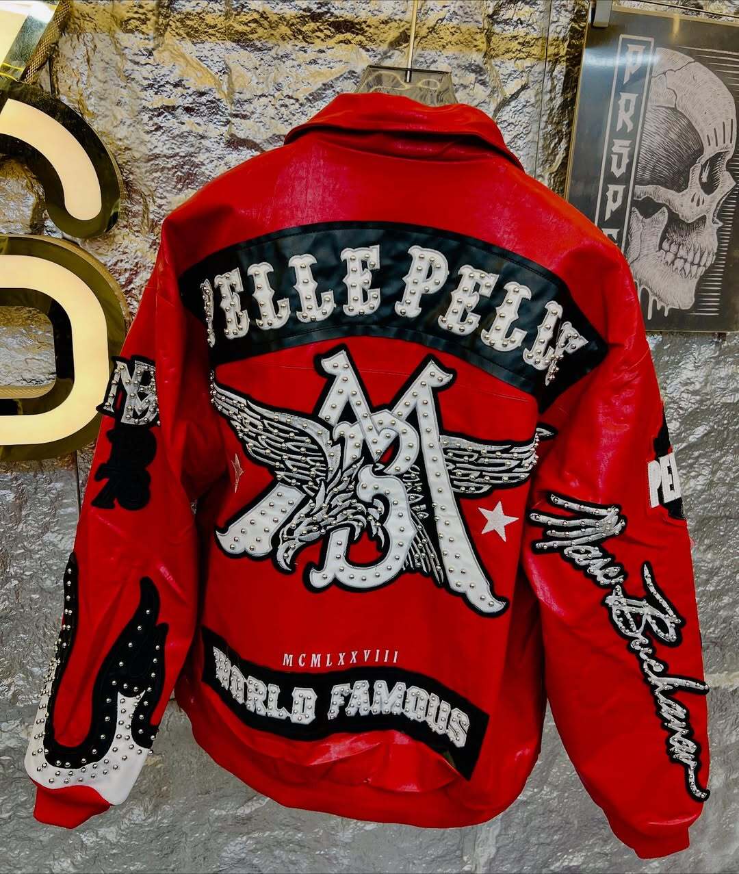Streetwear Retro Rhinestone Patch Embroidered Red Jacket Y2K Mens Letter Embroidered Oversized Motorcycle Clothes Casual Coats ddmytues