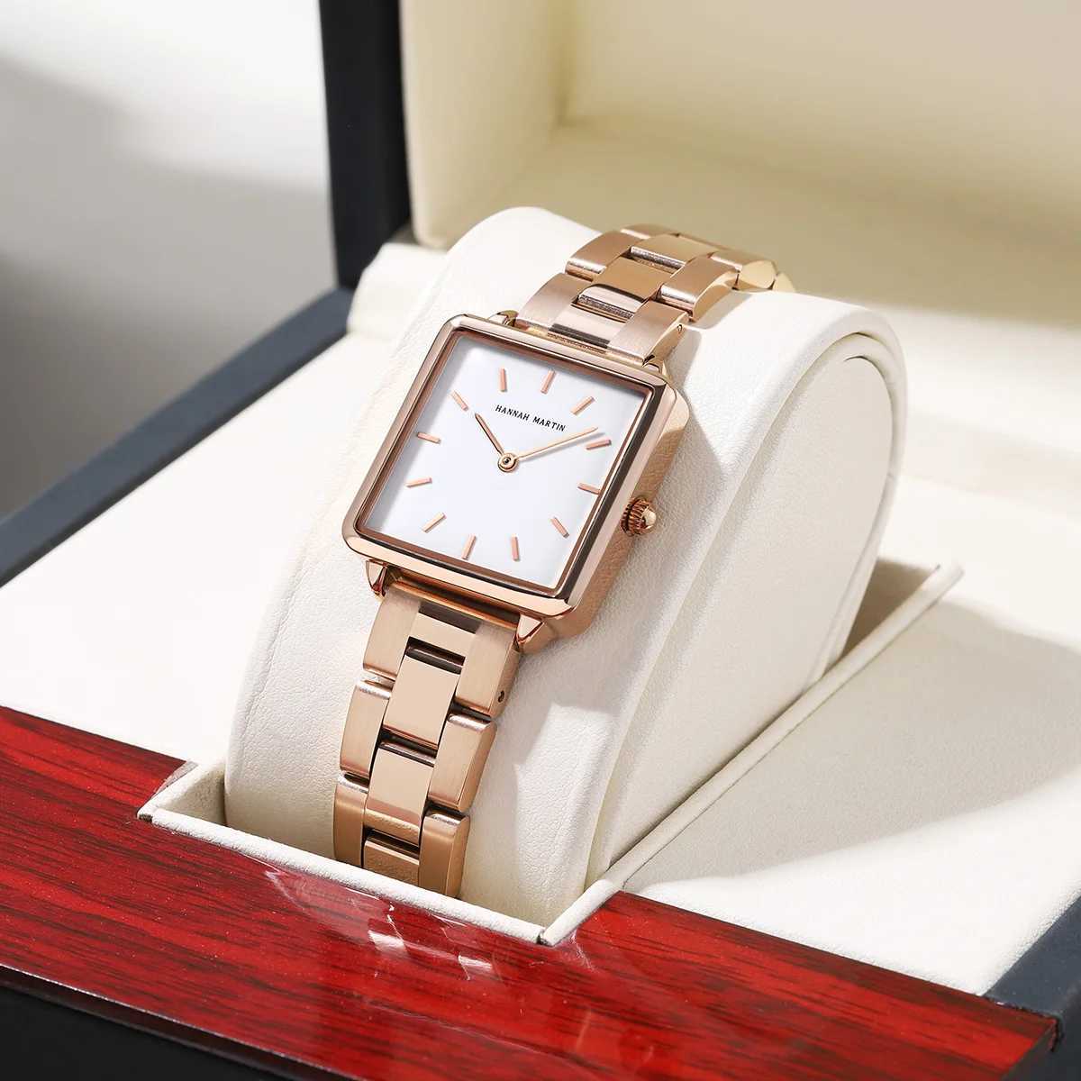 2023 New Solid Stainless Steel Square Dial Japanese Sports Quartz Gift Rose Gold Womens Top Womens WatchT250408