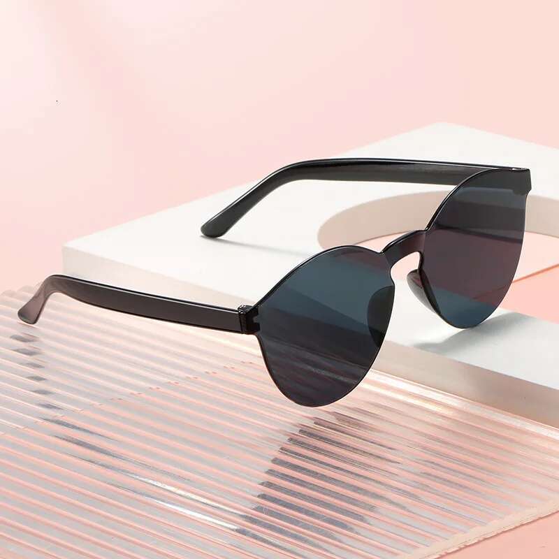 Fashionable New Trend Tiktok Sunglasses Female Travel, Disco, Funny Anti Ultraviolet Net Red Sunshade Glasses For Male