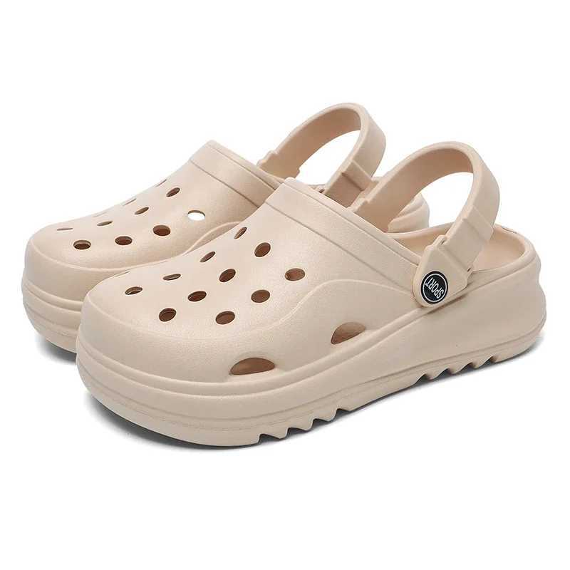 New Arrival Hollow closed toe summer sandals for women new thick soled platform sandals for women solid color anti slip soft soled beach shoes T250407