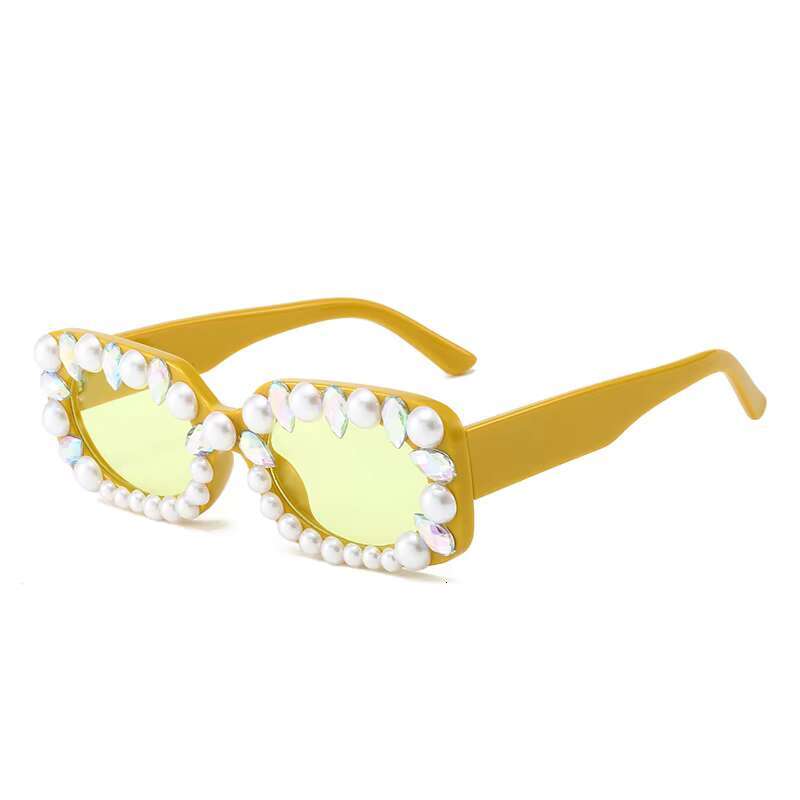Gift Kids Sunglasses Girls Cute Frame Cartoon UV Sunglasses Boys Girls Toddler Sunglasses for Ages 3-6 Colorful Fashionable Plastics Dia Pearl Sunglas