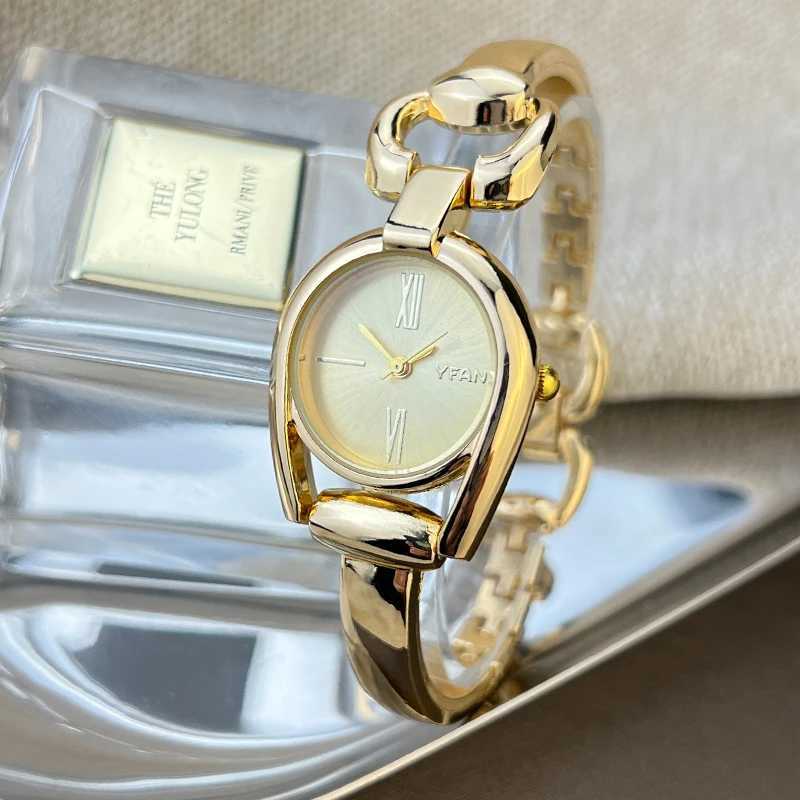 1 gold womens box solid color dial metal alloy strAP fashionable quartz WATCH suitable for daily wearT250408