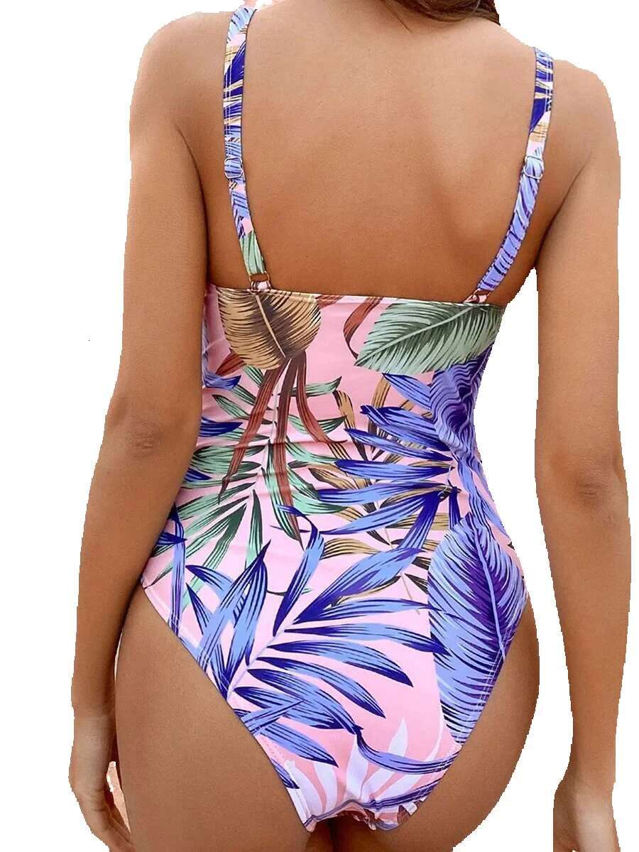 TRCAL printed women's sleeveless one-piece swimsuit with tailored details and adjustable shoulder straps, suitable for summer beach vacations