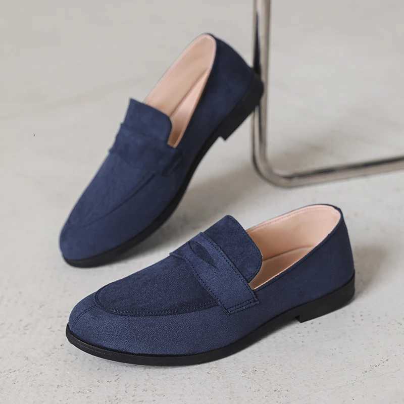 FAshion Leather Mens Loafers Lightweight Soft Sole Casual Shoes RETRO Dress Shoes Slip on Flat Designer Business Shoes Z251107