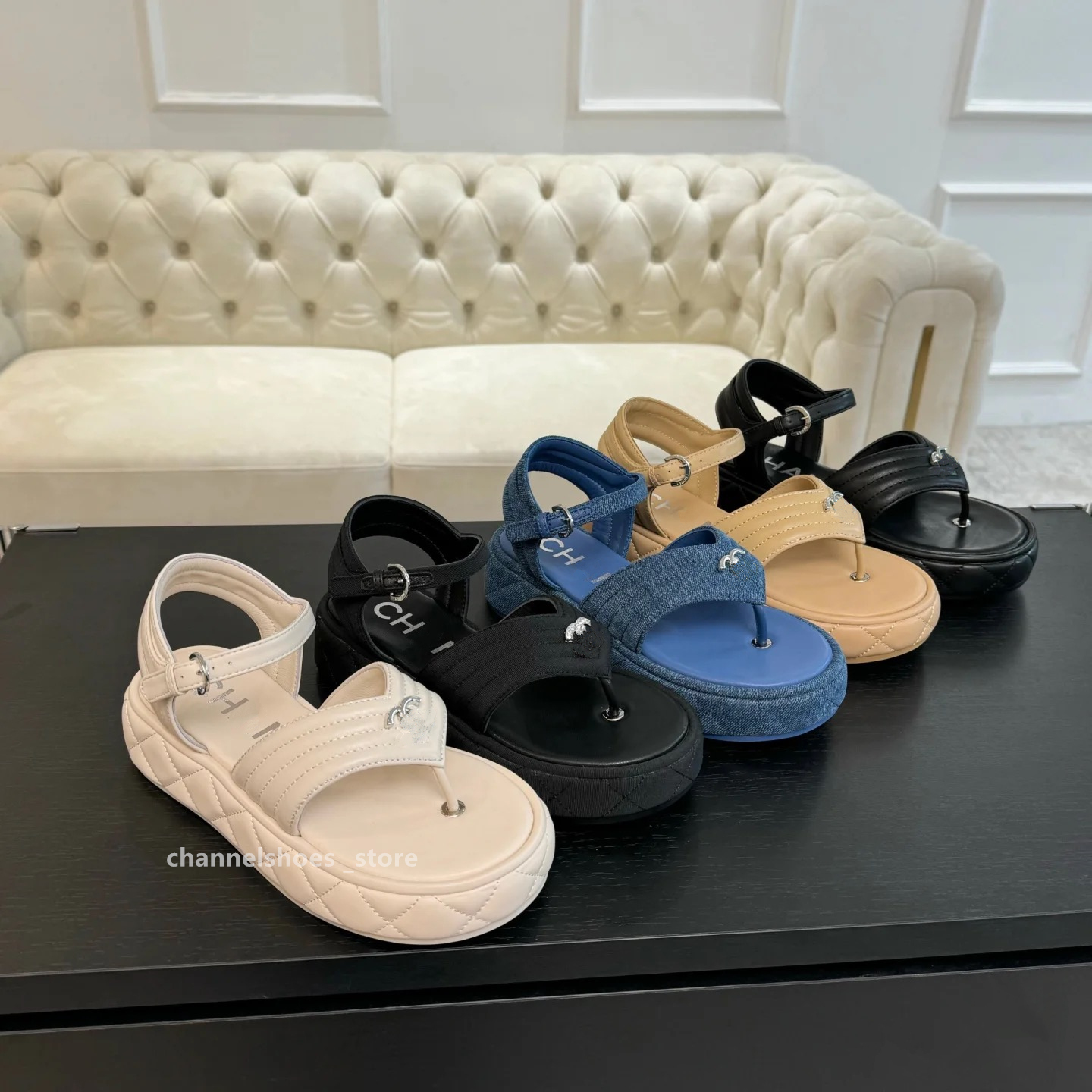 2025 Designer Women's Minimalist Wedge Sandals Open Toe Thick Soled Platform Quilted Casual Slipper Ankle Strap Slingback Sandals cd Luxury brands Slide chan