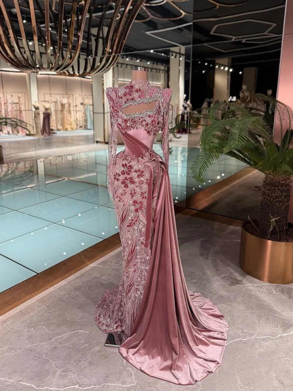 Vintage High Neck Evening Dresses Crystal Flowers Long Sleeves Prom Gown Side Train Mermaid Sequins Customized Vestidos De Noche Plus Size