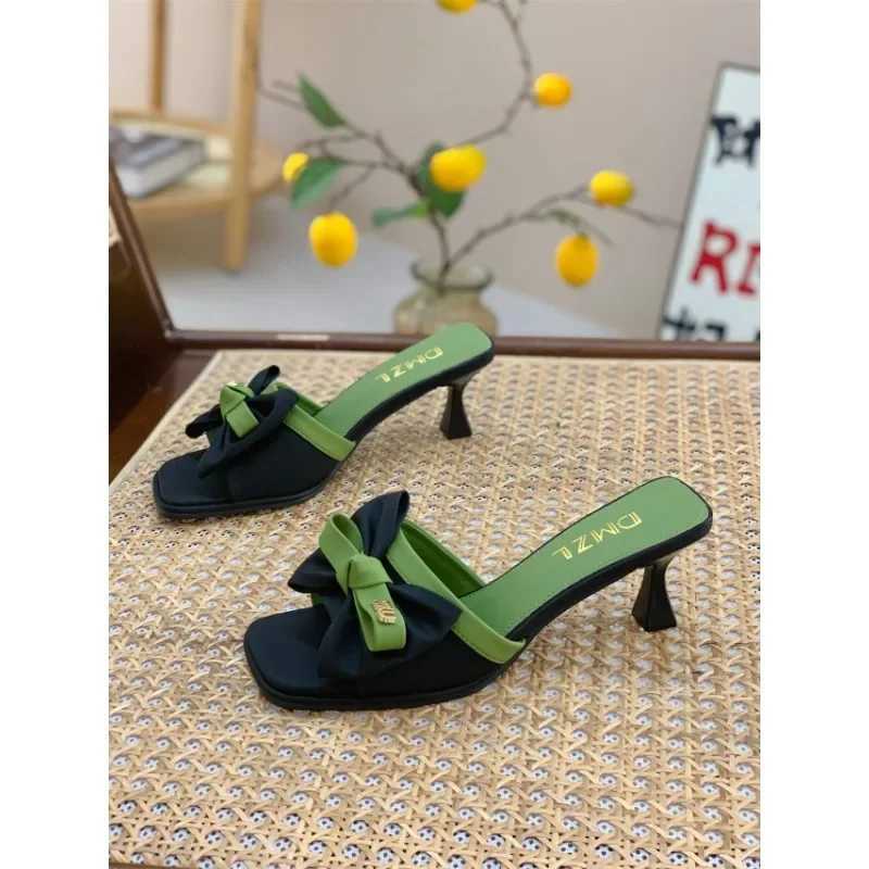 Suitable for exterior Korean Fi sandals malleable bow ties square toes ultra-thin high-heeled womens shoesXJ250407