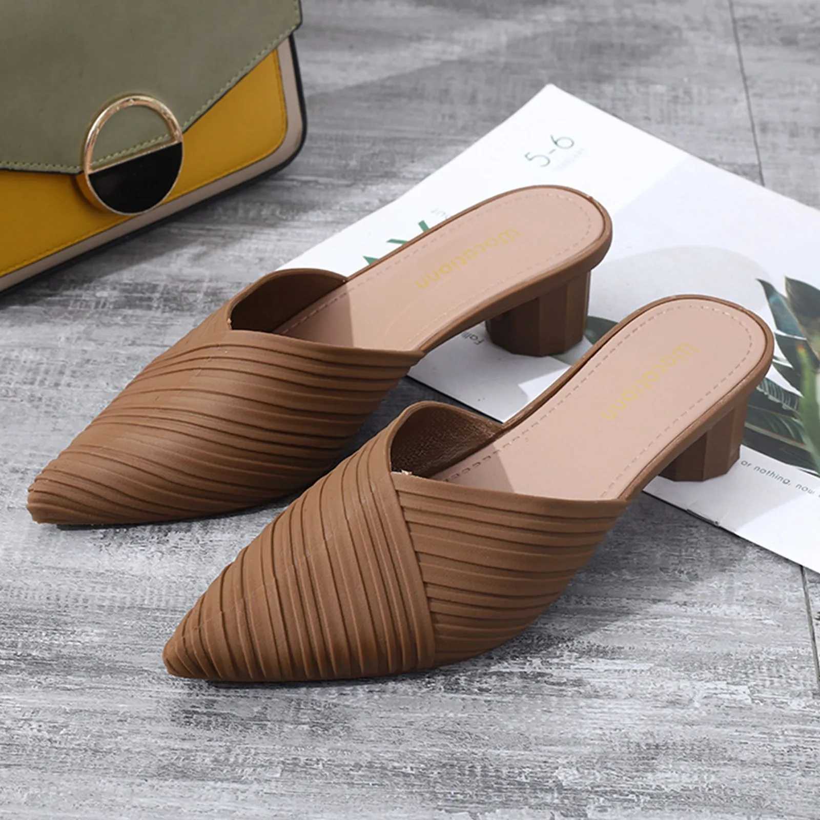 Womens summer pointtoe sandals low heel sandals womens summer casual Fi sandals anti odor and smoothXJ250407