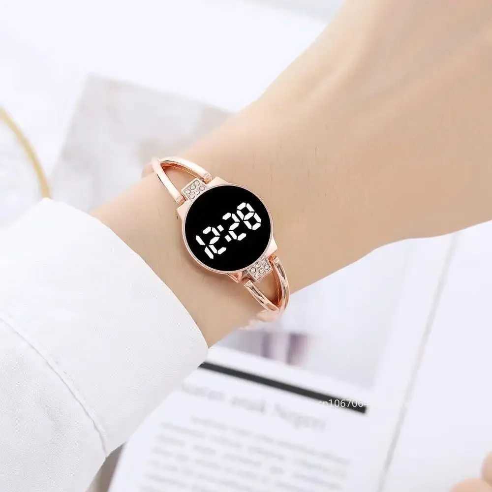 Womens Fashion Watch Womens Touch Screen Womens Time Belt Electronic Student Womens Bracelet Watch Simple Style WatchT250408