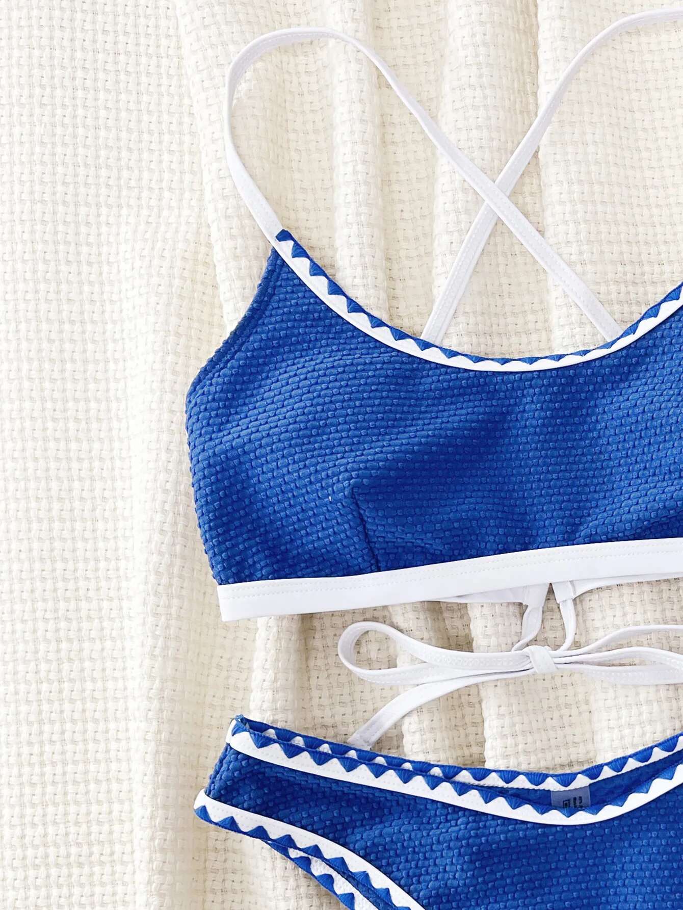Dongdumaoyi Sexy Blue Contrast Bikini Women Halter Push Up Padded High Waist Swimsuit Summer Bathing Suit Two Piece Swimwear Biquini