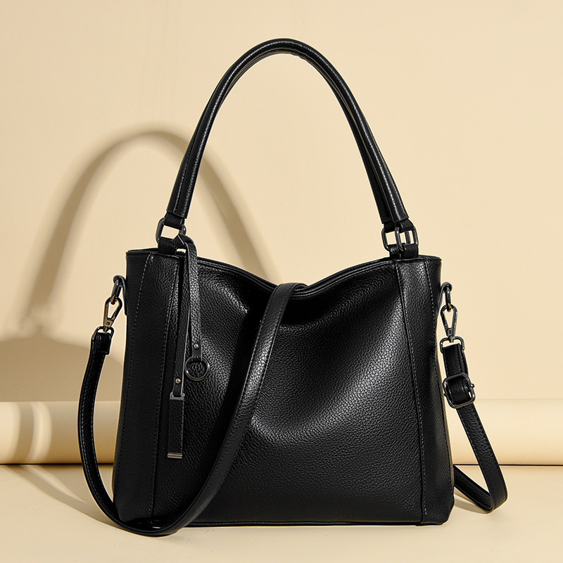 2025 New Tote Bag Women's Large Capacity Design Bag Work Commute Single Shoulder Crossbody Handbag