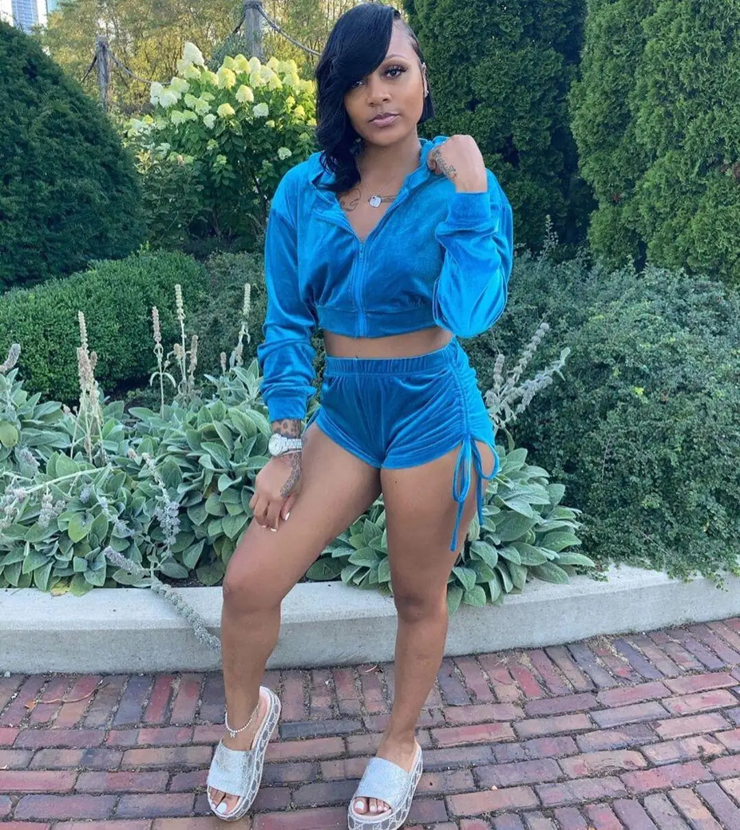 Fashion Velvet Sexy Sporty 2 Two Piece Sets Womens Outfits Casual Tracksuit Long Sleeve Hoodies Crop Tops and Shorts 250407