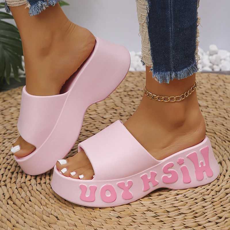 Thick bottomed cloud slider womens summer Fi printed wedge platform slider womens sandals 2025 N-Slip soft soled beach shoesXJ250407