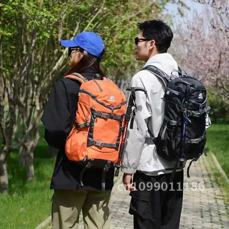 Lightweight and Load Reducing Water Bag for Men and Women Hiking Backpack Camping Travel Bag 30 LiterC250407
