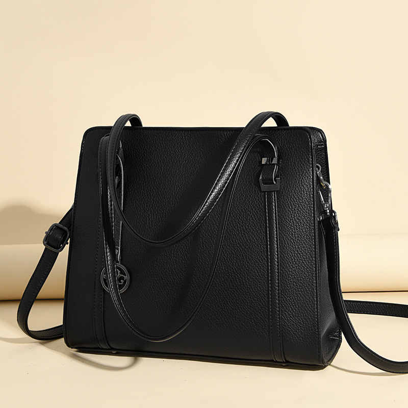 Large Capacity Tote Bag For Women Retro Fashion Design Bag For Work Commuting Armpit Crossbody Handbag