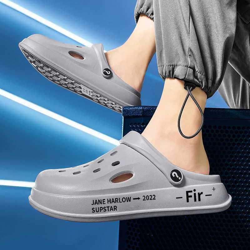 New Arrival Hole Shoes Outdoor Mens Sandals Breathable Lightweight Soft EVA Mens Slippers Mens Garden Shoes Clogs Couple Beach Casual Shoes T250407