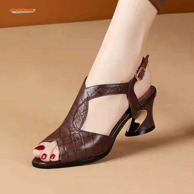 Sandals Women Fish Mouth 2025 Summer New All-match Medium-heeled Thick-heeled Women's Shoes with Soft Bottom and Back Straps ddmykukumalu
