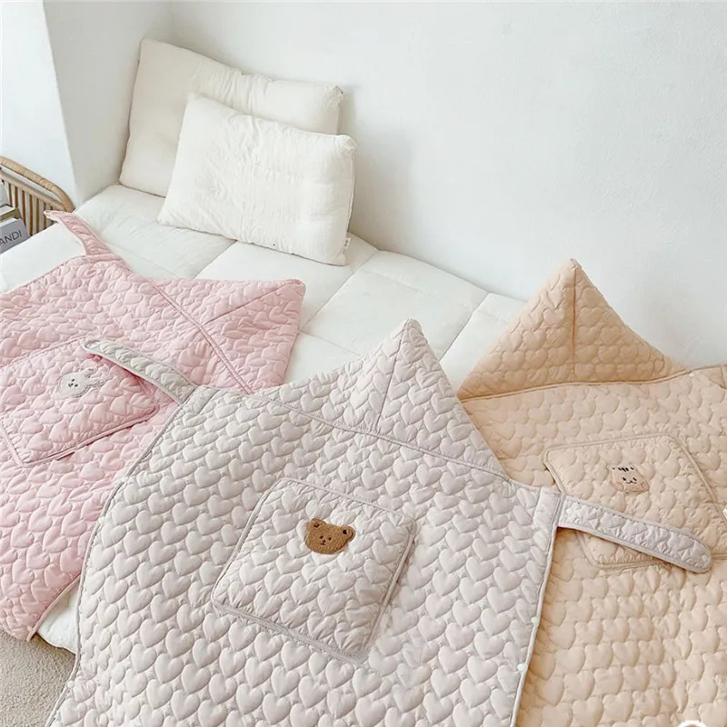 Windproof Baby Stroller Blanket Thick Fleece Sling Cover Bear Bunny Winter born Swaddle Wrap Hooded Infant Sleeping Quilt 250408