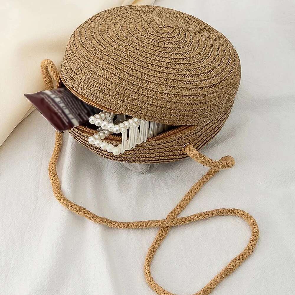 Minimalist Handmade Straw Round Travel Crossbody Casual Small Bag With Coin Purse Clothing Accessories Matching Bag01