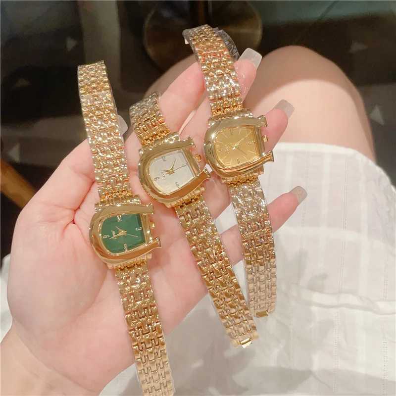 Womens Watch New Fashion Womens Quartz Watch Personalized Green Dial Simple Gold Luxury Womens Watch A255T250408