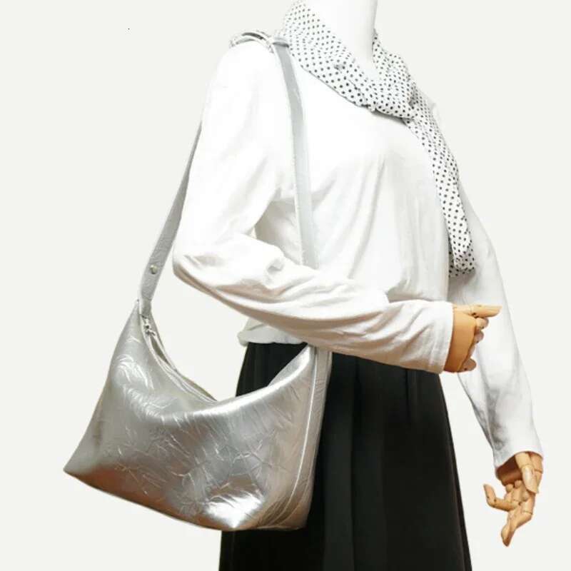 2024 New Handheld Lightweight Women's Leather Handbag Temperament Shoulder Ladies' Simple Fashion Underarm Bag