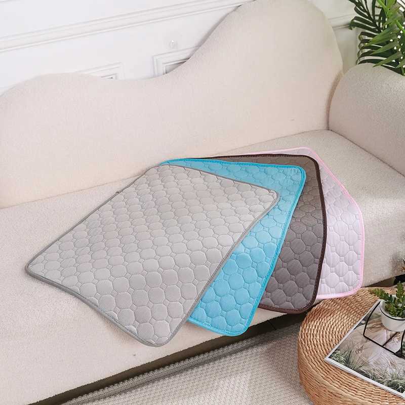 Dog cooling pad summer pet cooling bed sofa waterproof urine pad used for small medium and large dogs cats ice pads blankets Y250407