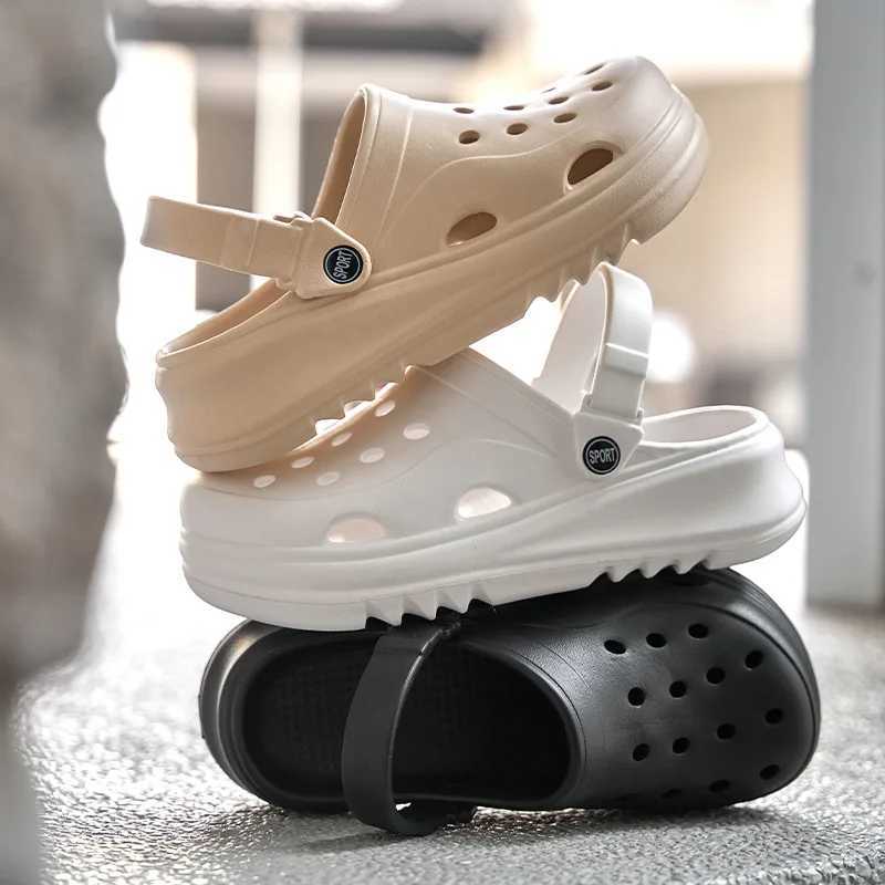 New Arrival Hollow closed toe summer sandals for women new thick soled platform sandals for women solid color anti slip soft soled beach shoes T250407