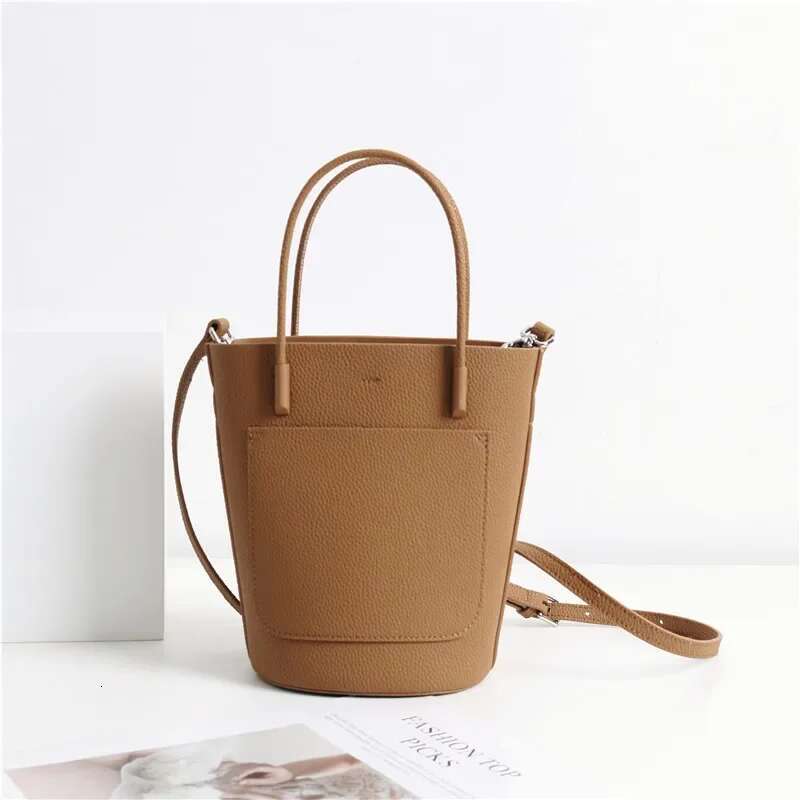 2024 Most Popular T Cowhide Leather Bucket Small Neat All-Match Elegant Women Shoulder Bag With Elephant Ornaments