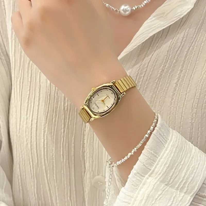 Luxury Womens Watch with Adjustable Stainless Steel Strap Womens Quartz Watch Fashion Gift Watch Direct Shipping Reloj MujerT250408