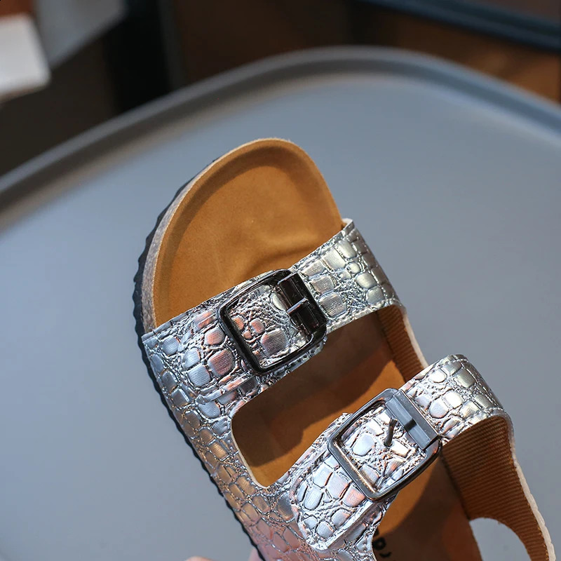 Childrens Elastic Clogs Boys and Girls Sandals Slippers Soft Bottom Non-slip Toddler Casual Open-toe Flat Sandals 250408