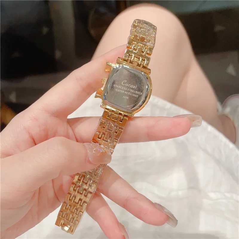 Womens Watch New Fashion Womens Quartz Watch Personalized Green Dial Simple Gold Luxury Womens Watch A255T250408