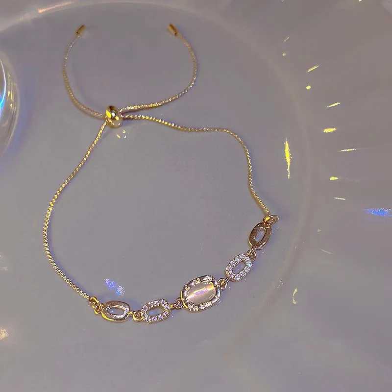 2025 New Luxury Zircon Chain Bracelets for Wen Elegant Gold Color Square Opal Adjustable Bracelet Party Jewelry GiftsC250408