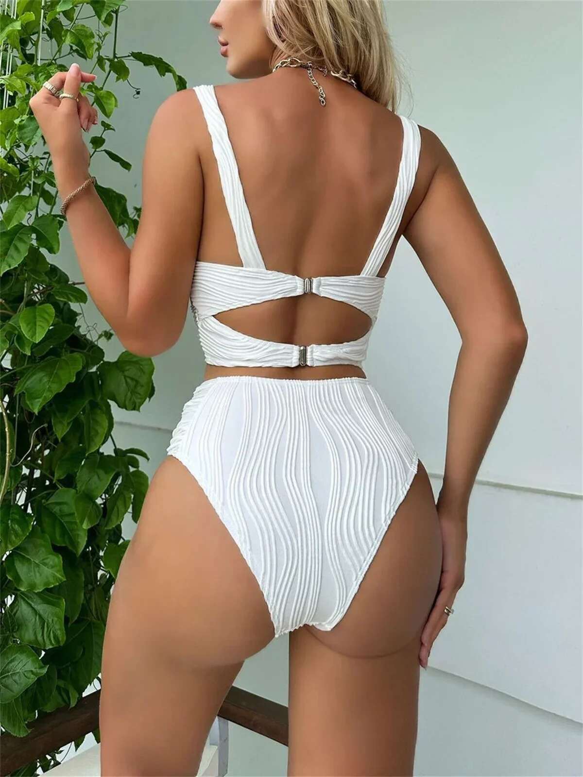 Dongdumaoyi Sexy Underwire Bikini Women White Black Ribbed Cut Out Push Up High Waist Swimsuit Brazilian Buckle Bathing Suit Swimwear