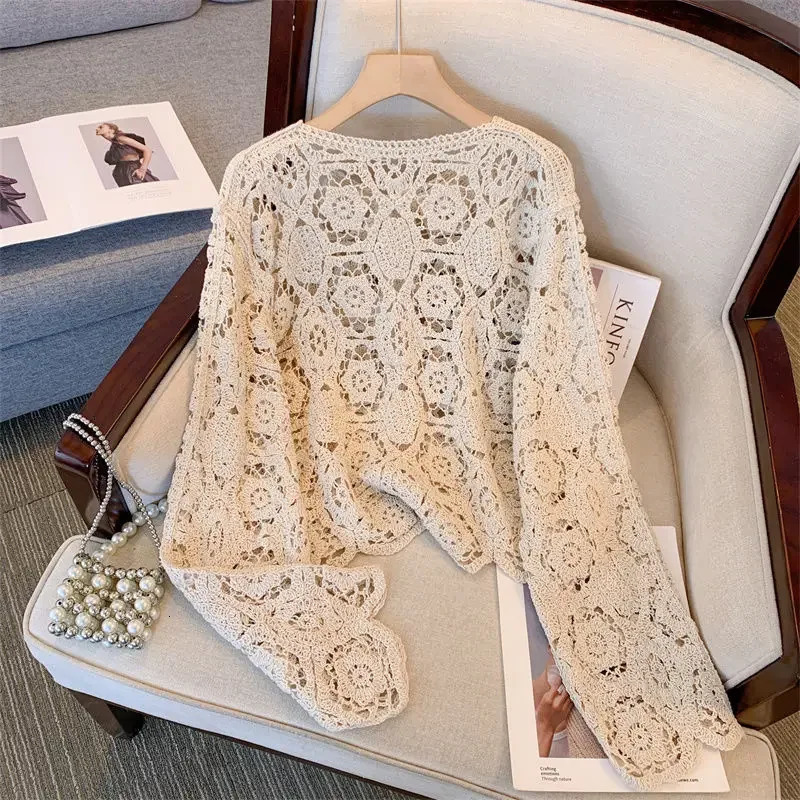 Spring and Autumn Hollow Lace Knitted Cardigan Coat Womens French Holiday Style Hook Flower Sunscreen Summer Shawl 250408