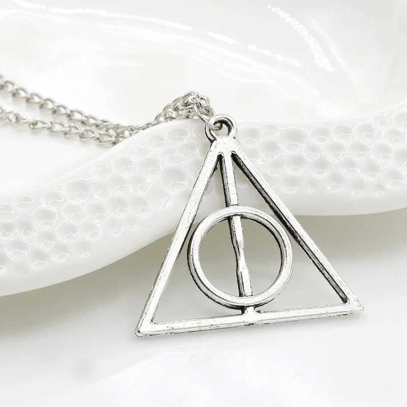 Potter Luna Deathly Hallows Triangular Circular Pendant Necklace Sweater ChainC250407