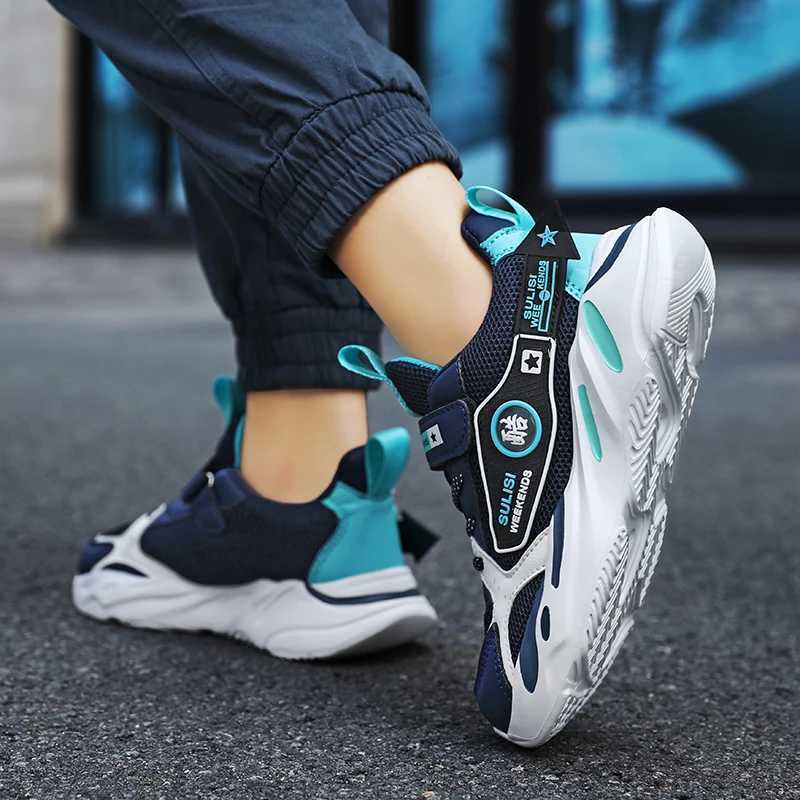 Summer childrens sports shoes boys sports shoes outdoor mesh comfortable and breathable childrens casual shoes boys running tennis shoes W250407