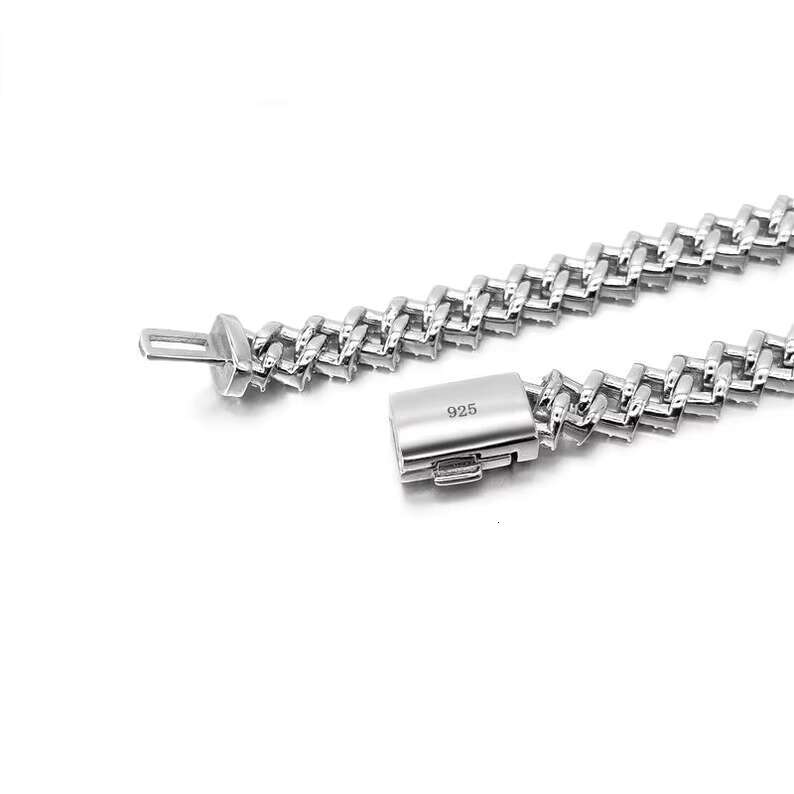 Customizable Iced Out Moissanite Diamond Cuban Link Chain 925 Sterling Silver Hiphop 12mm Moissanite Cuban Chain