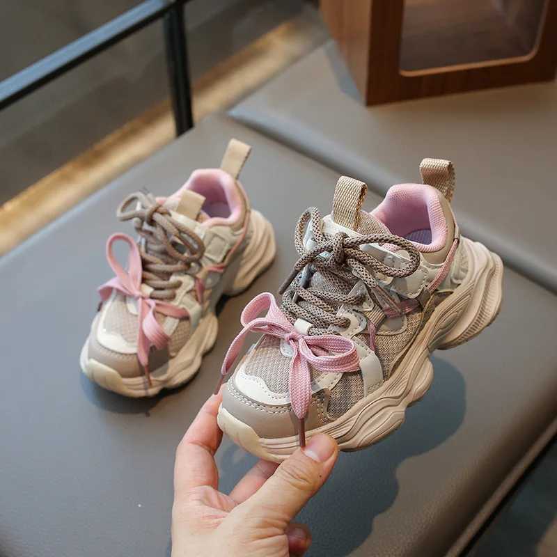 Childrens sports shoes for spring and autumn fashion breathable and non slip childrens running boots for boys and girls W250407
